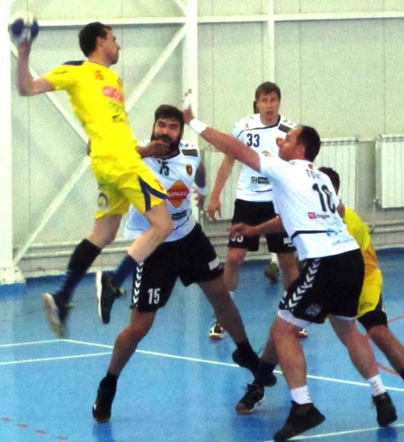 Visok skok protiv Vardar - Aleksandar Bozaroski