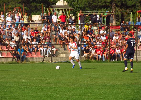 Moment od mecot Pobeda - Akademija     Pandev