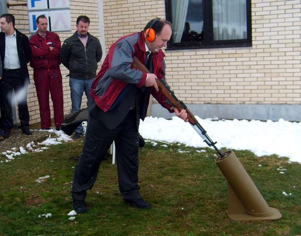 4 Bezbedno pukanje bez rikoset  - Zivko Sirkoski