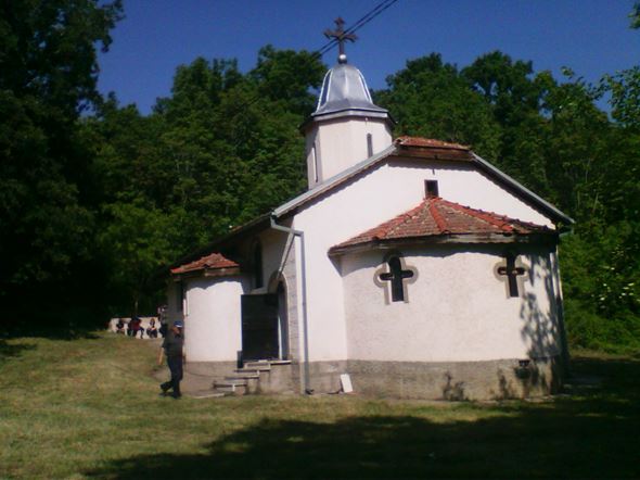 Novata manastirska crkva