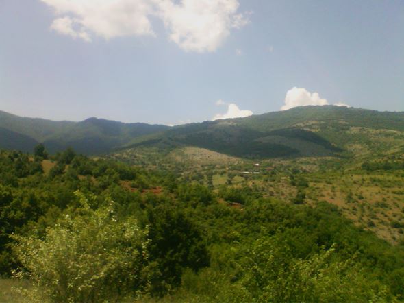 Seloto skreno vo Nikodinskata  Planina