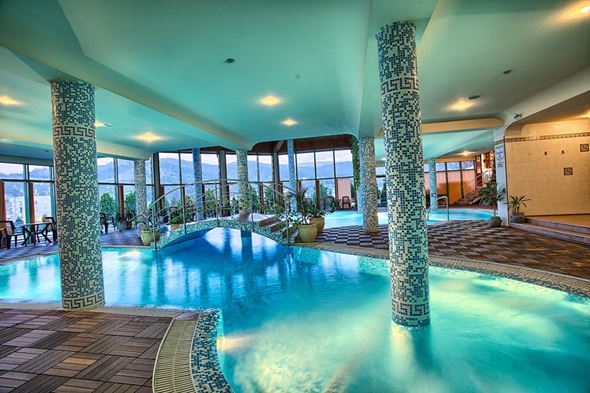 swimming-pool-04-spa-hotel-olymp-velingrad