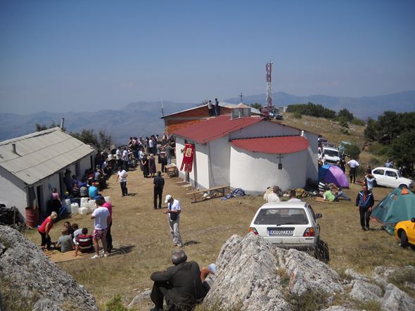 Sveti Pantelejmon vo Polciste